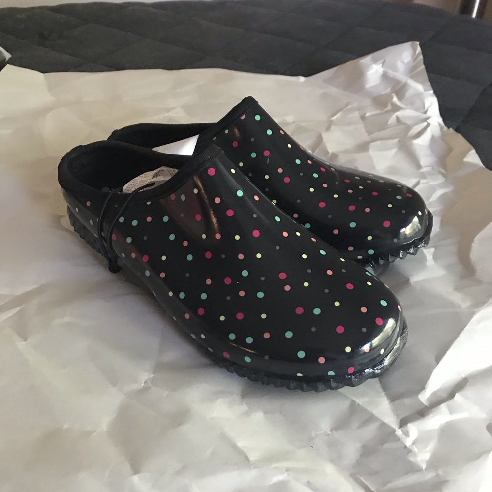 Western Chief clogs